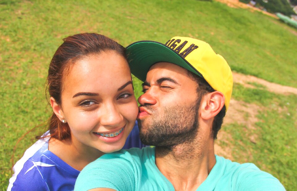 Kiss young brasilian