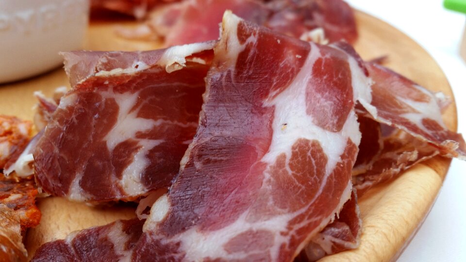 Food ham hamon