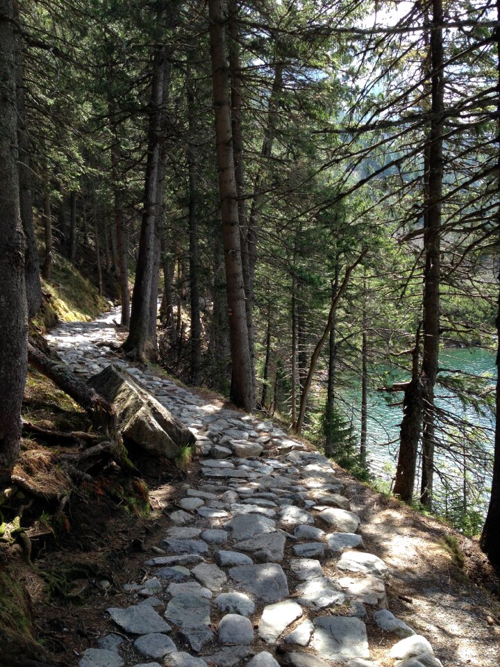 The stones landscape tour