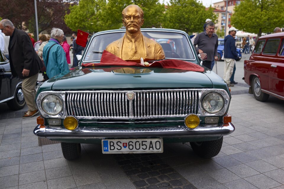 Chrome retro russian car
