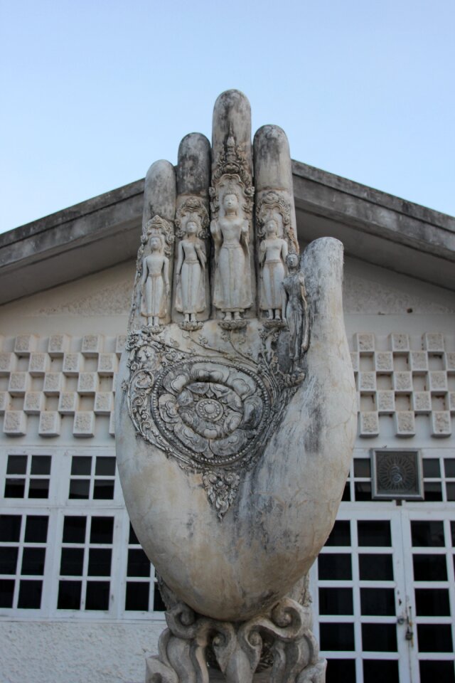 Hand signal carved signs fine gesture