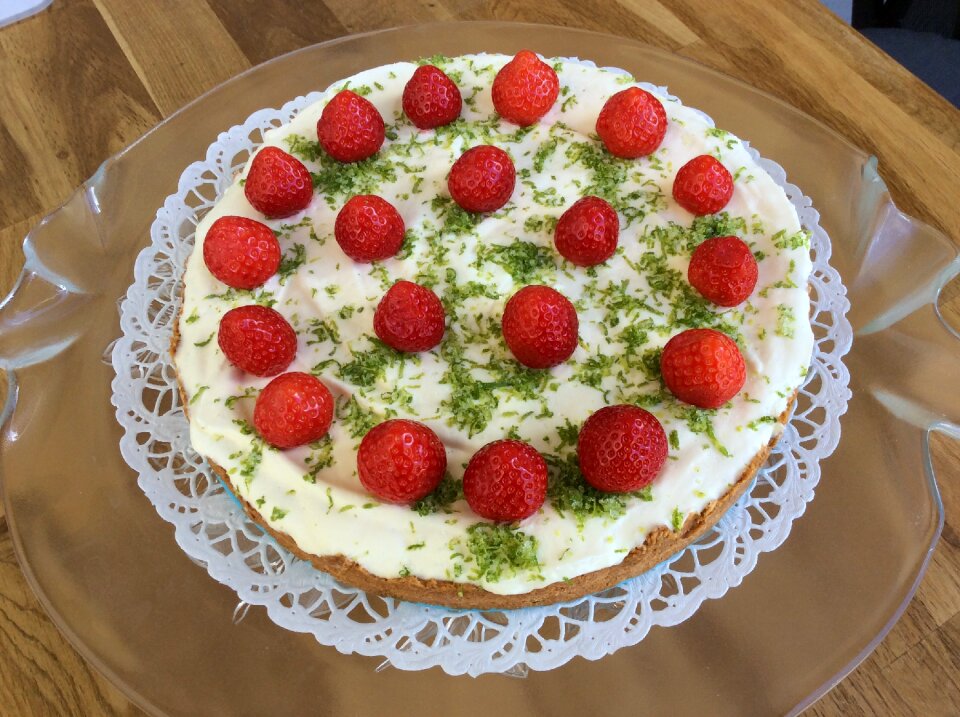 Kalas birthday strawberry