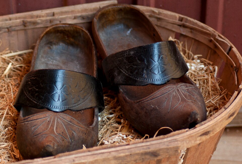 Shoes field peasant