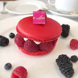 Suites red dessert