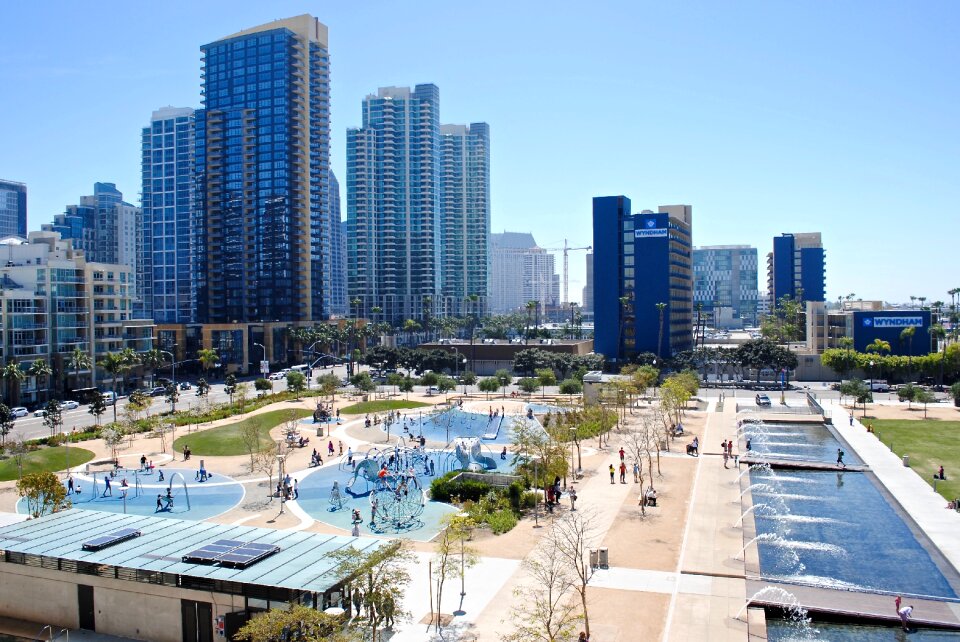 Embarcadero park playground