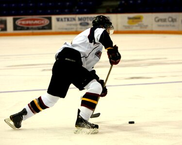 Game ice hockey stick
