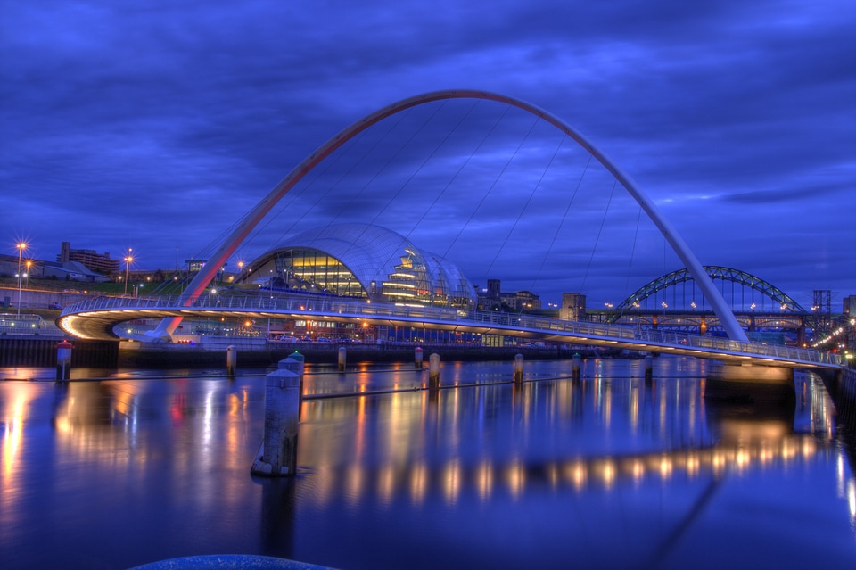 Tyneside river night