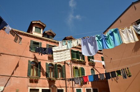 Was washing day laundry photo