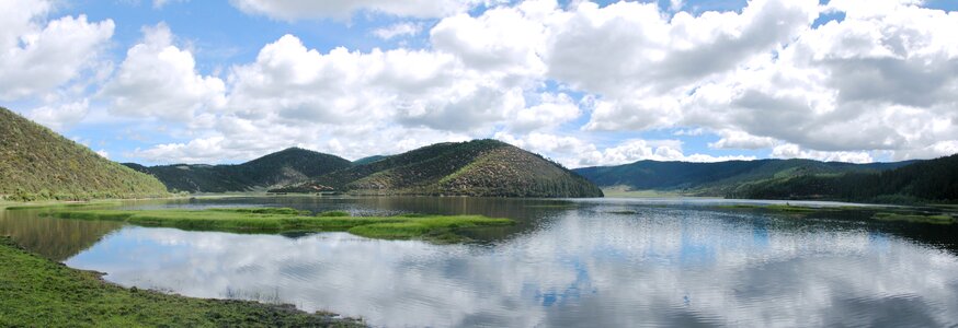 Erhai lake landscape lake photo