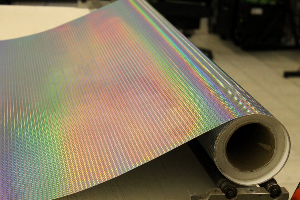 Vinyl reflective roll