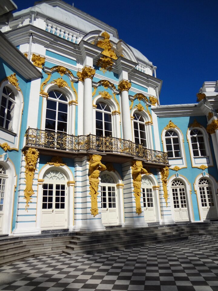 Tourism royal estate