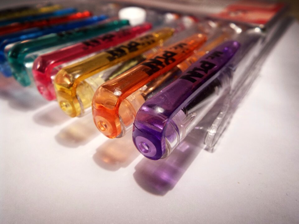 Gel pencil color drawing pen