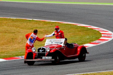 Alonso formula 1 racing car photo
