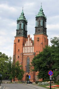 City poland the basilica photo