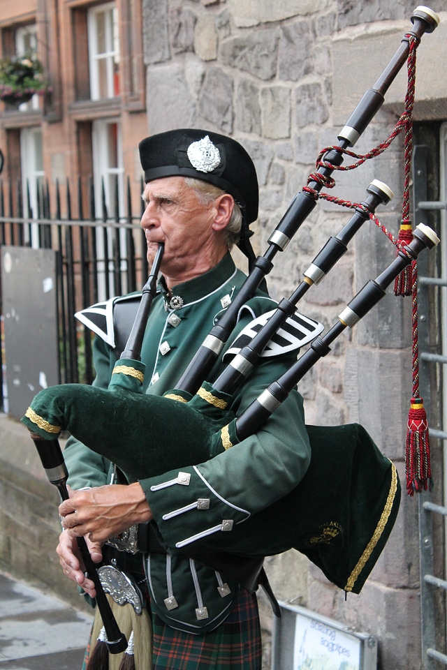 Human person musical instrument