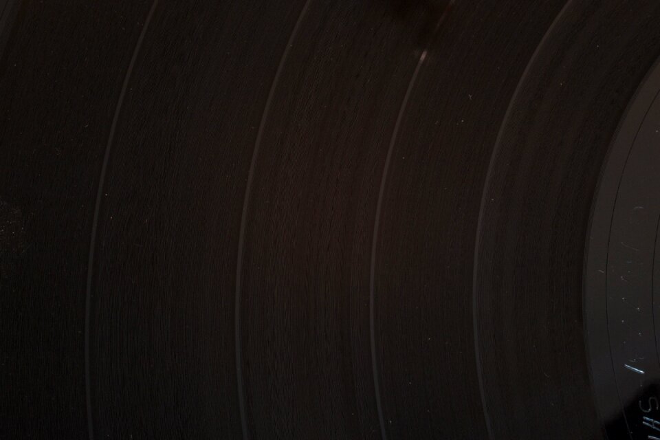Tinge turntable nostalgia