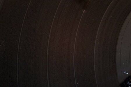 Tinge turntable nostalgia