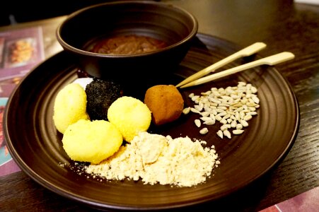 Mixed grain powder zenzai nuts