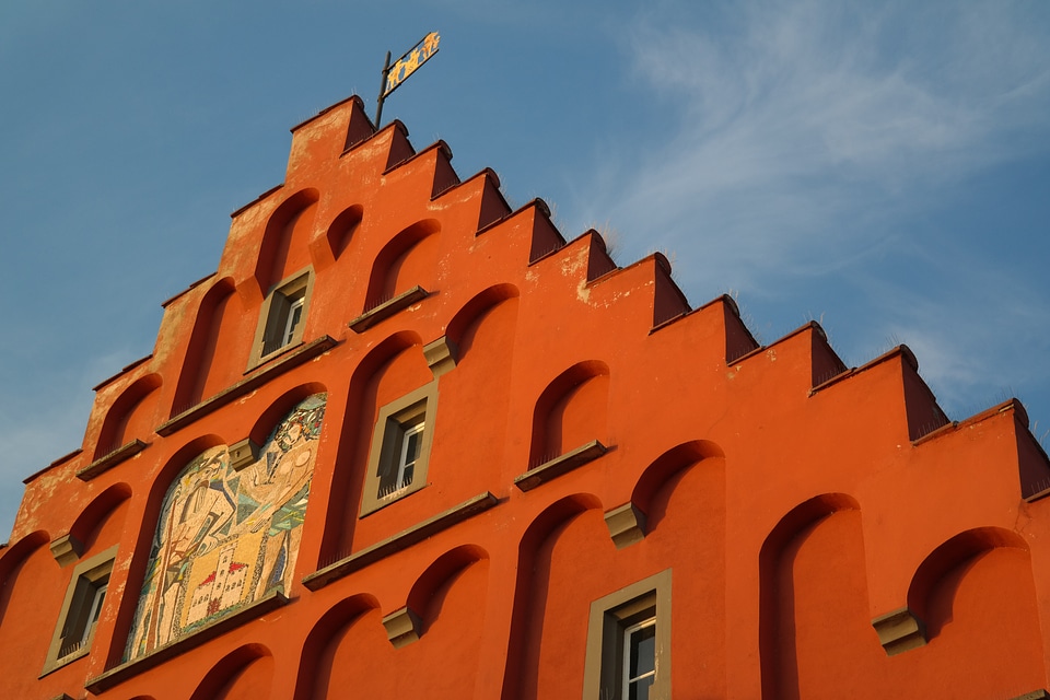 Architecture red gredhaus meersburg