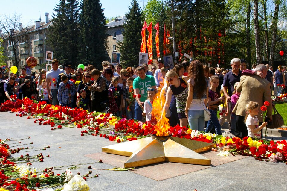 Victory day obninsk the eternal flame