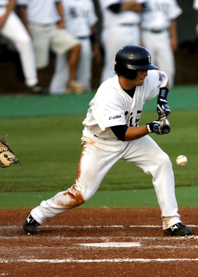 Hit ballgame competition