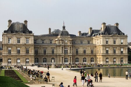 Palais luxembourg castle paris