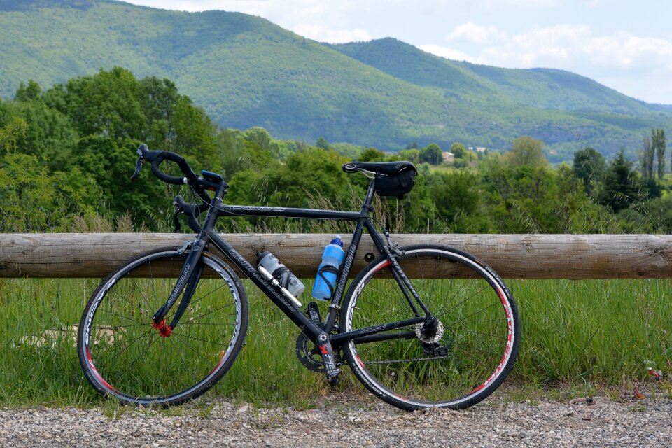 Cycling nature move