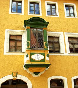 Ornament architecture historically