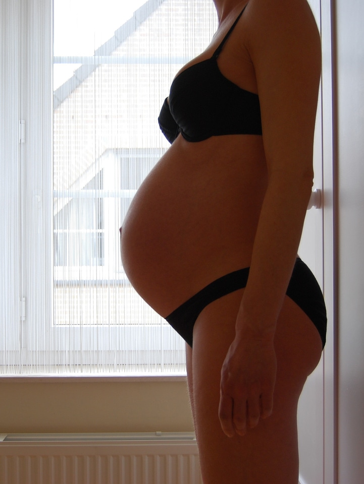 People lingerie mama