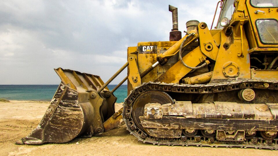 Vehicle excavator power