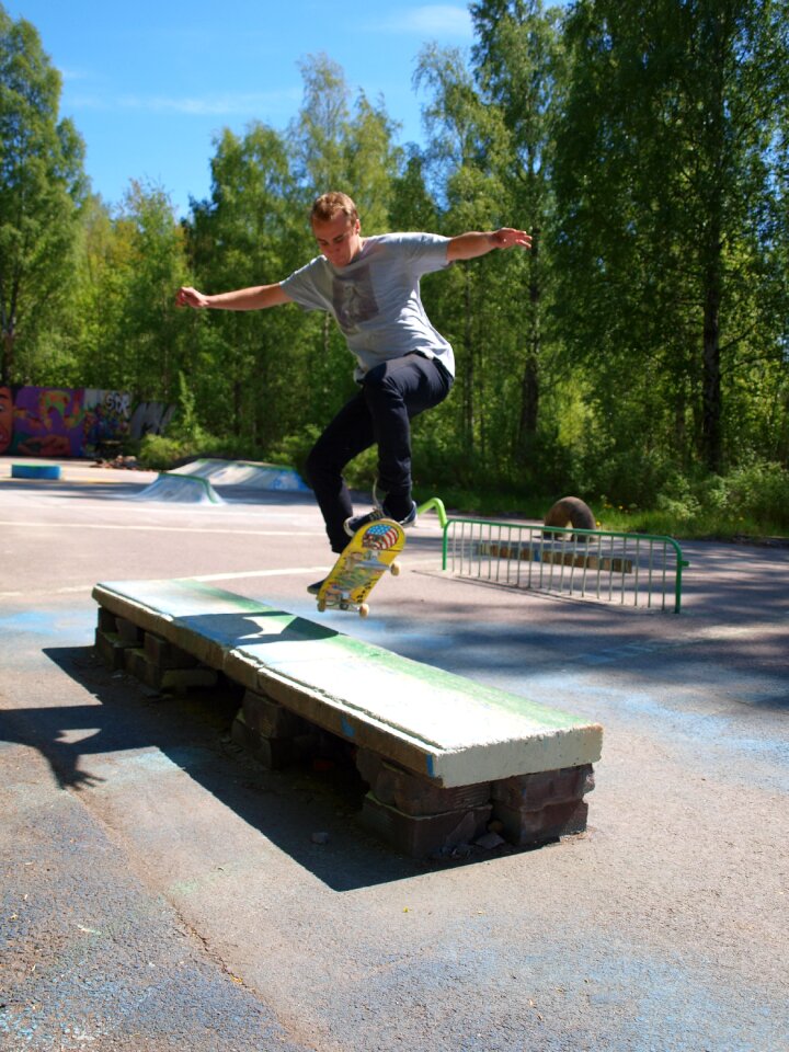 Sports jump skateboard