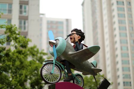 Bike figure toy