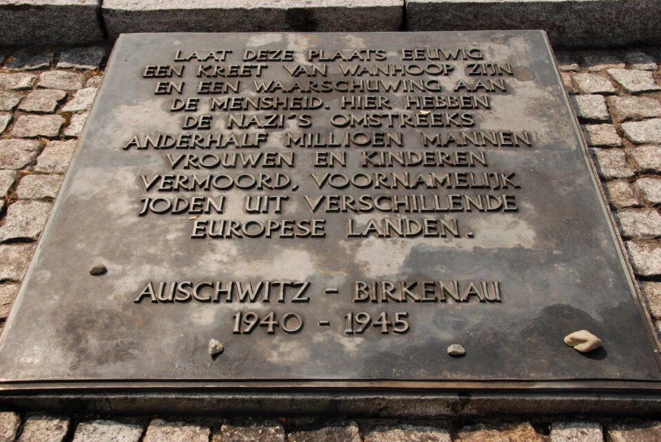 Concentration camp prosecution war