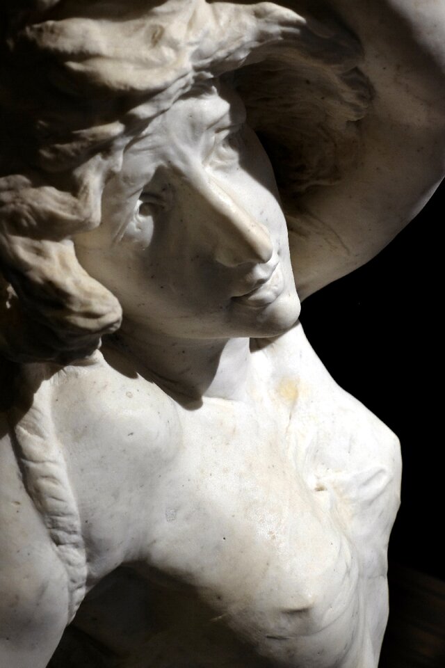 Marble lights shadows