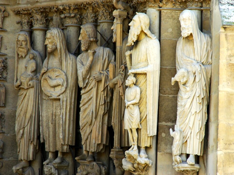Sculptures saint religion