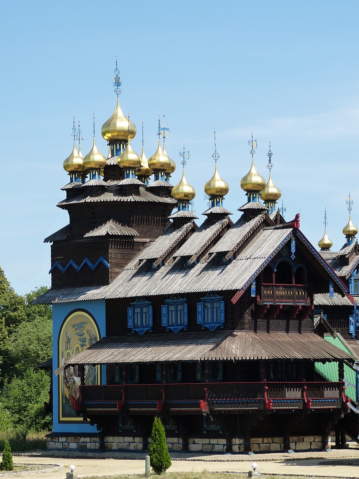 Onion dome tower golden