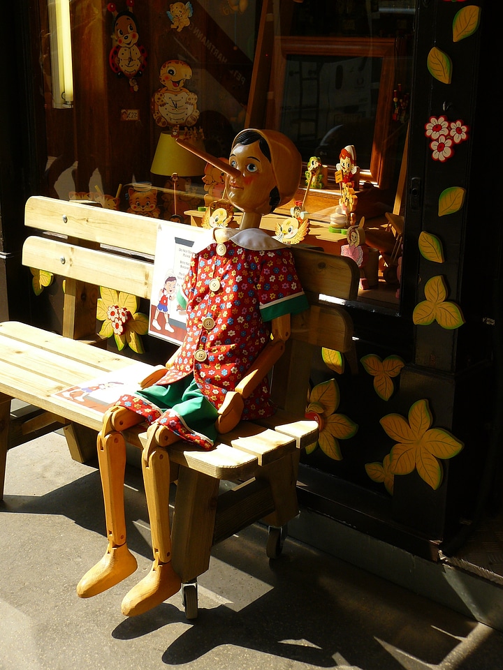 Carving toys wooden toys
