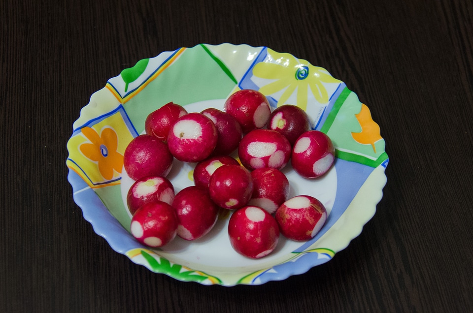 Root crop red plate
