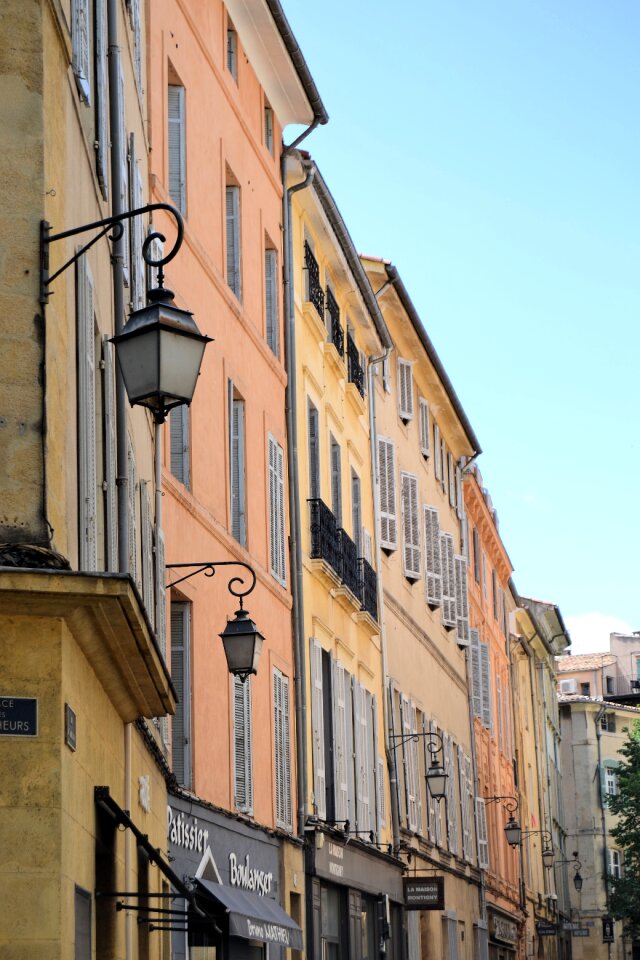Aix-en-provence south of france bowever