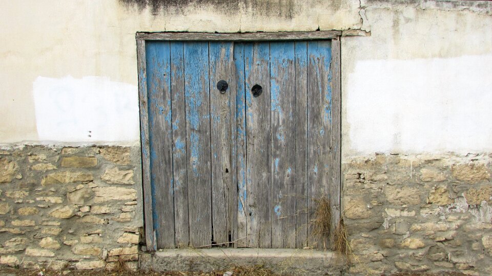 Traditional house stable