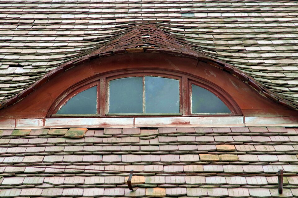 Ventilator the roof of the round