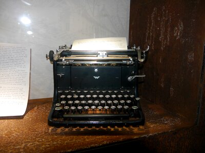 Augsburg fugger typewriter