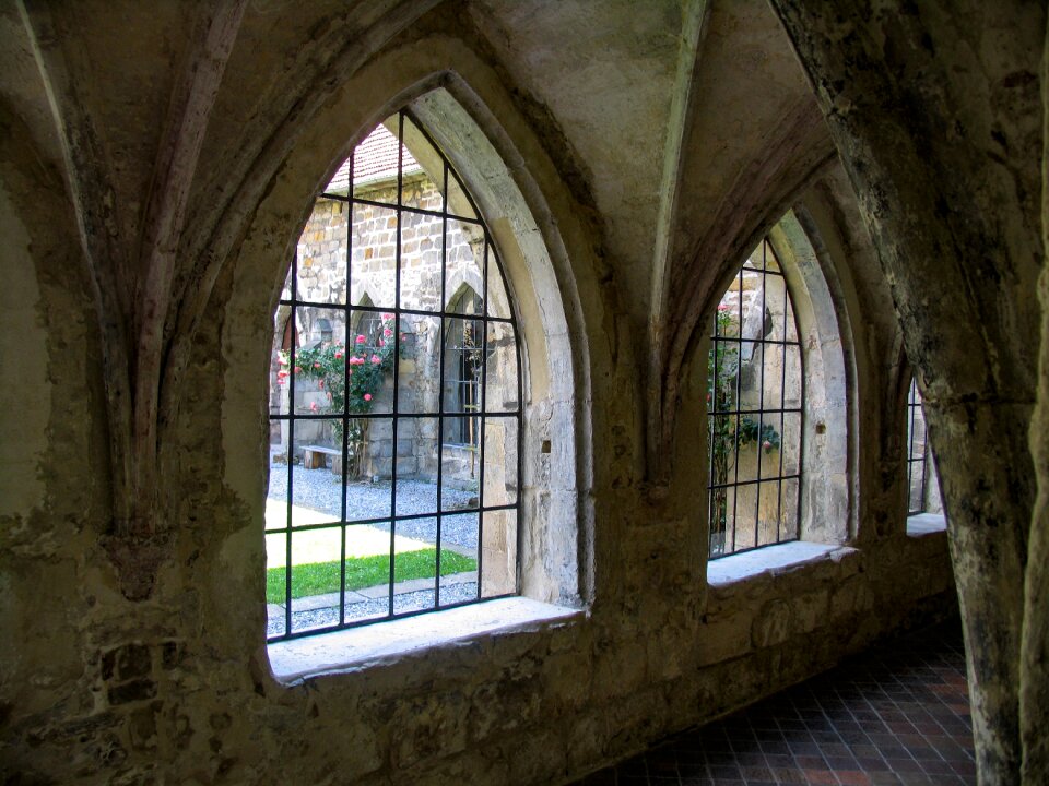 Blankenburg resin wall