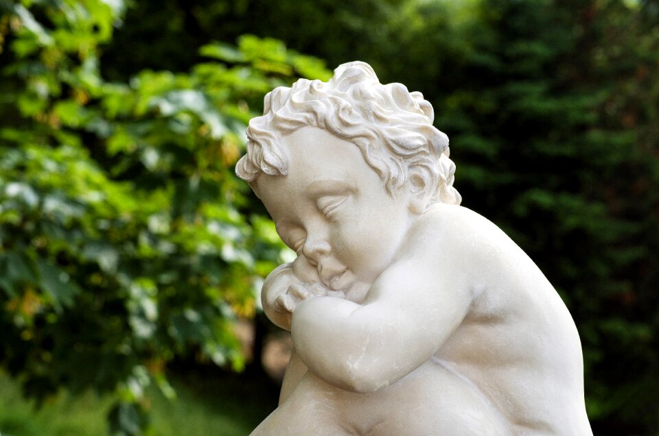 Sleep figure nature