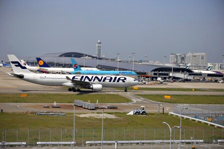 Osaka airplane landing