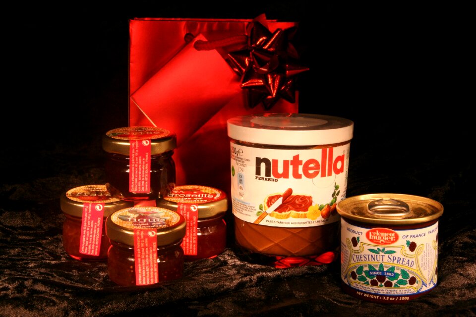 Spread chocolate food