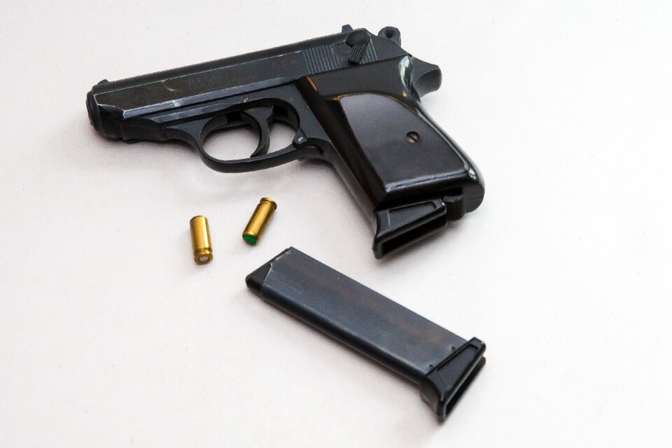 Blank gun shoot gun