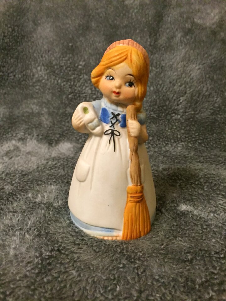 Maiden wench collectible
