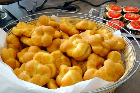 Bake baked edible