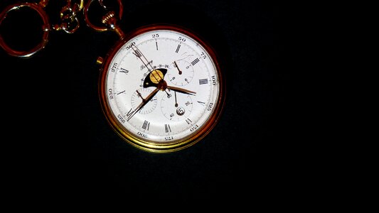 Pointer clock face time of photo